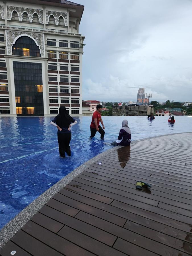 Nusa Luxurious Suite Kota Bharu Bagian luar foto