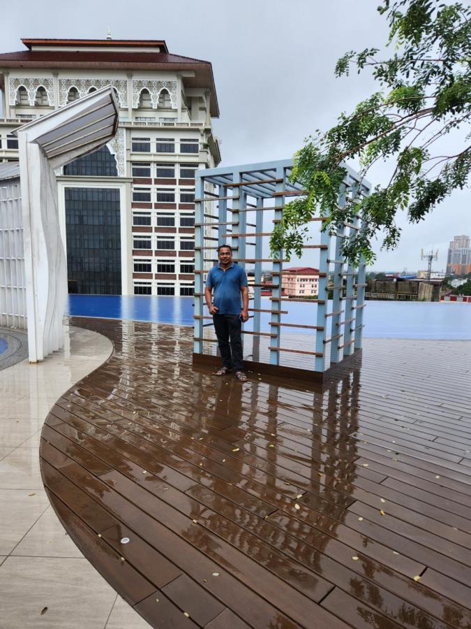 Nusa Luxurious Suite Kota Bharu Bagian luar foto