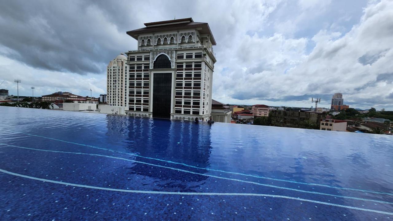 Nusa Luxurious Suite Kota Bharu Bagian luar foto
