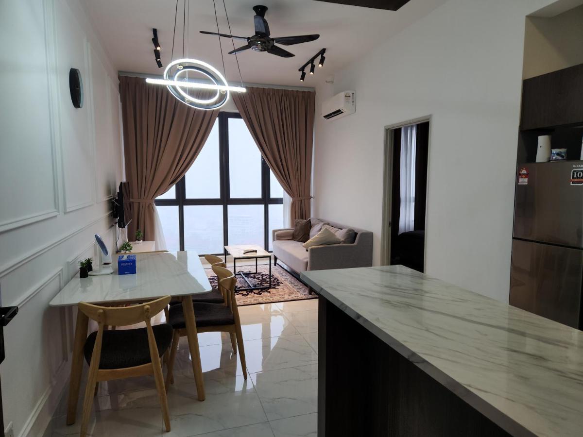 Nusa Luxurious Suite Kota Bharu Bagian luar foto
