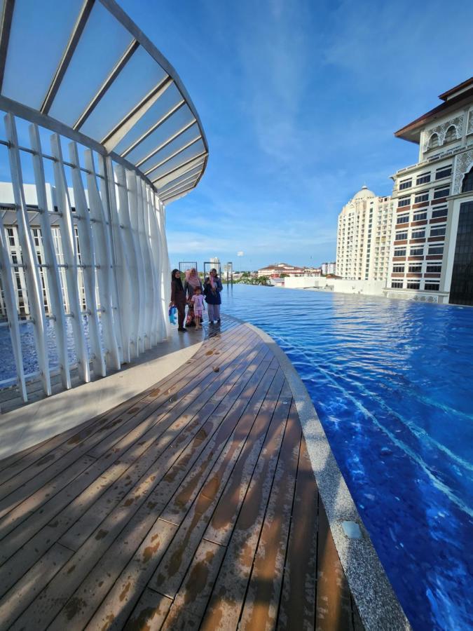 Nusa Luxurious Suite Kota Bharu Bagian luar foto