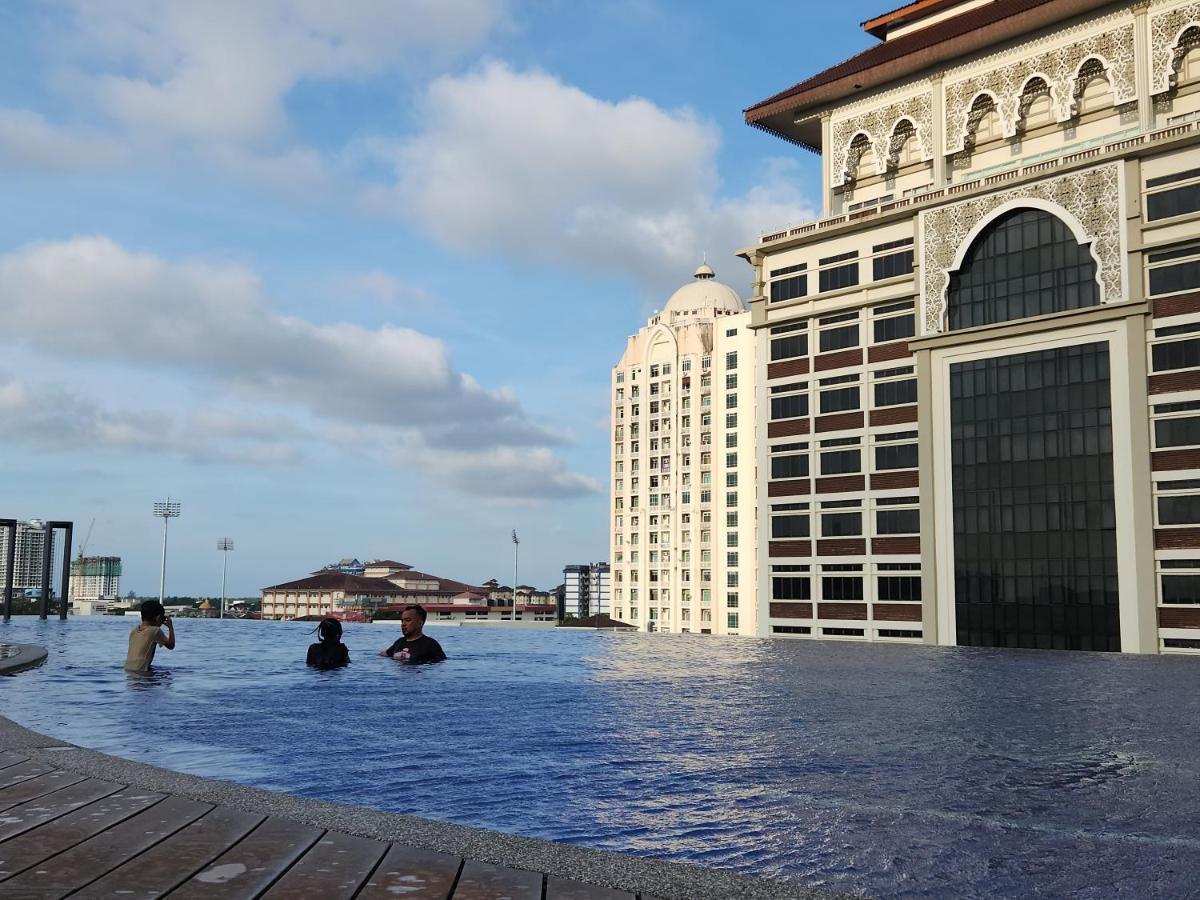 Nusa Luxurious Suite Kota Bharu Bagian luar foto